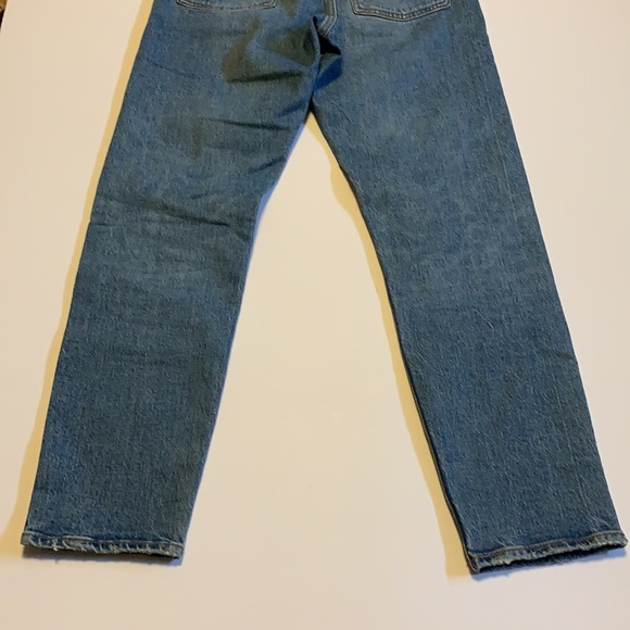 Levi’s Red Tab “Wedgie” Button Fly Blue Jeans - Women’s Size 28 - Picture 5 of 7